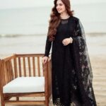 NUREH - 3PCS LAWN CHICKEN KARI - WOMEN'S - UNSTITCHED