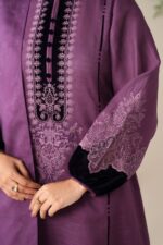 Baroque - 3pcs Lawn Emb With Jaberia Net Pallu Emb Dupatta - 784 - Image 3